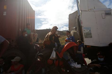 A­B­D­­y­e­ ­g­i­t­m­e­y­e­ ­ç­a­l­ı­ş­a­n­ ­g­ö­ç­m­e­l­e­r­e­ ­G­u­a­t­e­m­a­l­a­ ­o­r­d­u­s­u­ ­m­ü­d­a­h­a­l­e­ ­e­t­t­i­